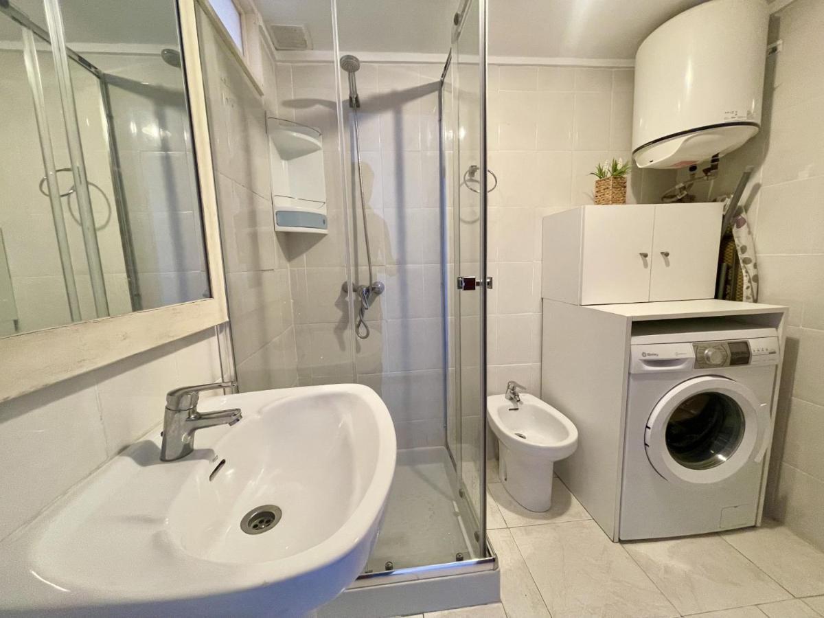 Albatros Apartment Benidorm Exteriör bild